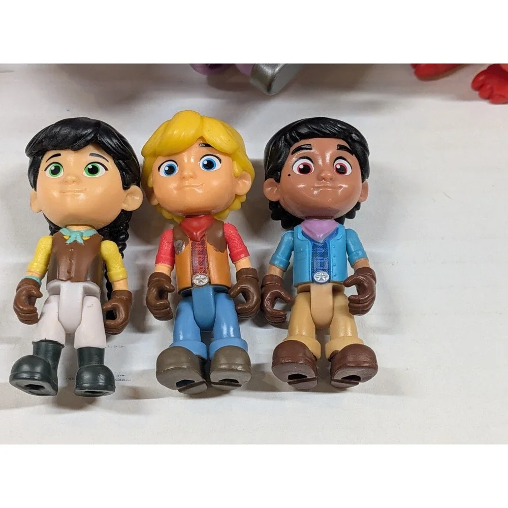 Dino Ranch Toys & Figures